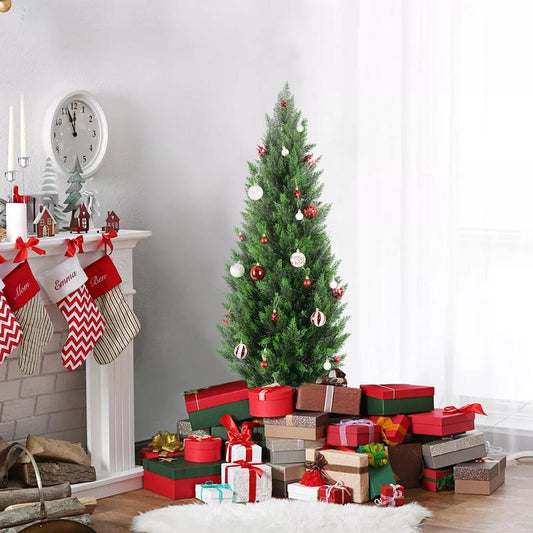 Realistic Pine Home Decor